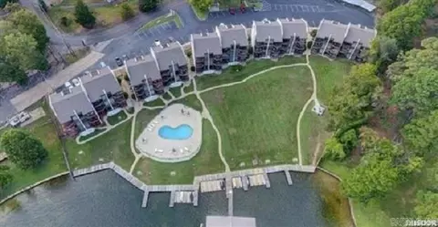 270 Lake Hamiton Dr #D6, Hot Springs, AR 71913
