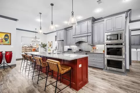 Kitchen - 6756 Hilo Ave, Benton, AR 72019 photo 2 of 6
