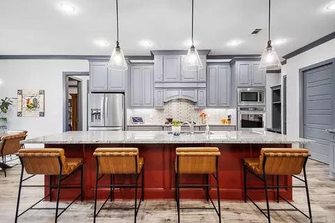 Kitchen - 6756 Hilo Ave, Benton, AR 72019 photo 1 of 6