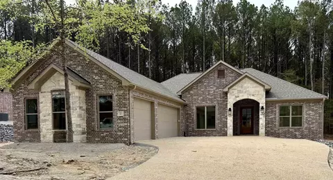 22 Realeza Ct, Hot Springs Village, AR 71909