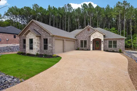 22 Realeza Ct, Hot Springs Village, AR 71909