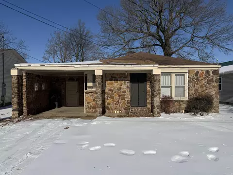620 SW 6th St, Walnut Ridge, AR 72476