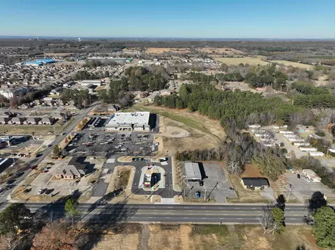000 E German Ln, Conway, AR 72032 photo 8