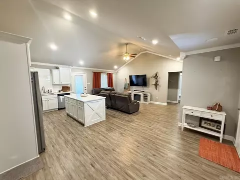 Entry Way - 24 Whitetail, Ward, AR 72176 photo 1 of 1