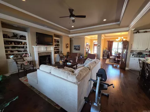 Living - 3702 Buckskin Rd, Benton, AR 72015 photo 1 of 1