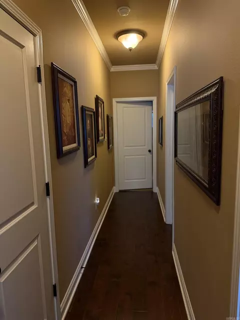 Entry Way - 3702 Buckskin Rd, Benton, AR 72015 photo 3 of 4