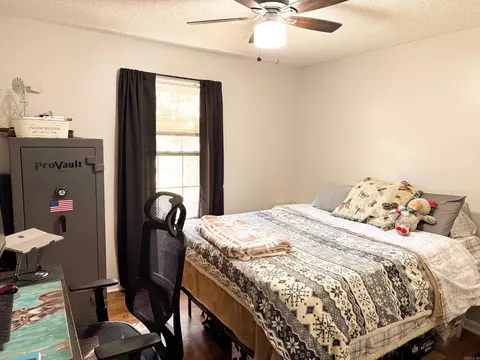 Bedroom - 30 Willard St, Ward, AR 72176 photo 3 of 5
