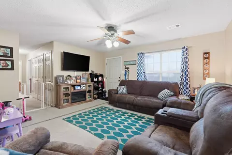 678 Main St, Conway, AR 72032 photo 7