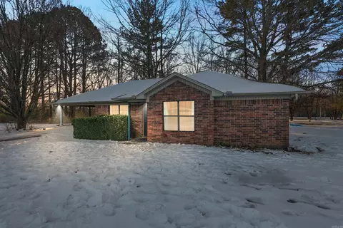 678 Main St, Conway, AR 72032 photo 3
