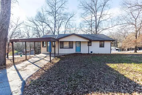 155 Walnut Cir, Yellville, AR 72687