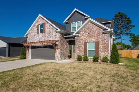 1450 Ronnie Weaver Dr, Conway, AR 72034