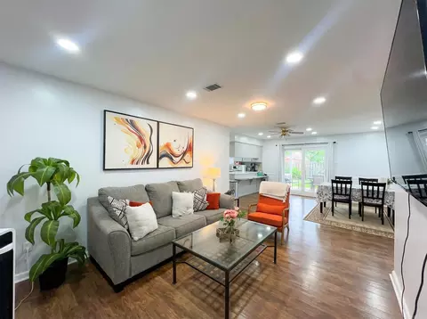 Living - 2102 Justus Loop, Bryant, AR 72022 photo 1 of 2