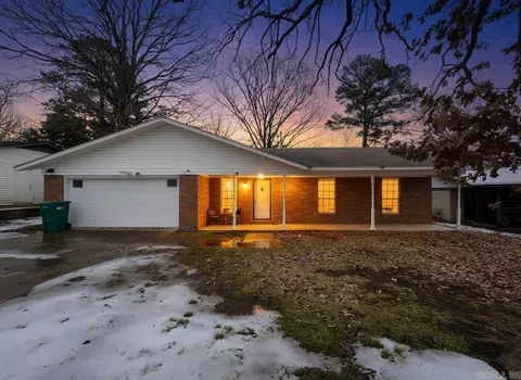 Exterior - 2102 Justus Loop, Bryant, AR 72022 photo 1 of 4