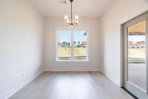 Dining - 123 Harmony Village Dr, Haskell, AR 72015 photo 1 of 1
