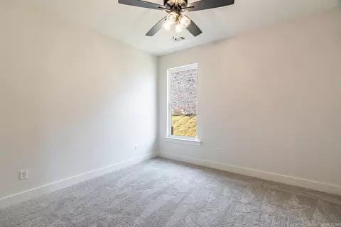 Bedroom - 123 Harmony Village Dr, Haskell, AR 72015 photo 7 of 8