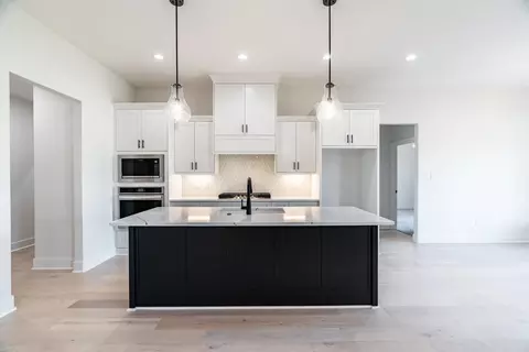 Kitchen - 123 Harmony Village Dr, Haskell, AR 72015 photo 1 of 7