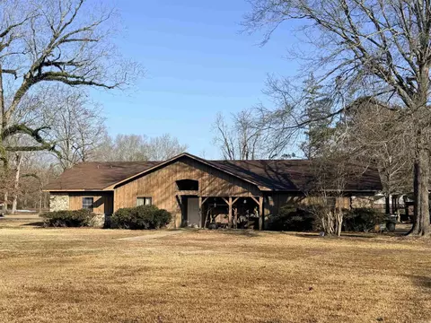 1492 Highway 52, Crossett, AR 71635