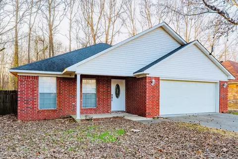 Exterior - 25 Thomas Cir, Greenbrier, AR 72058 photo 1 of 4