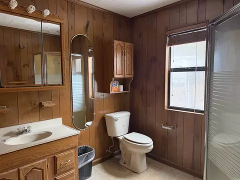 Bath - 5280 E Highway 270, Mount Ida, AR 71957 photo 2 of 3