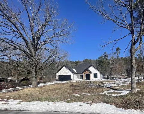 3011 Beauchamp Rd, Little Rock, AR 72210