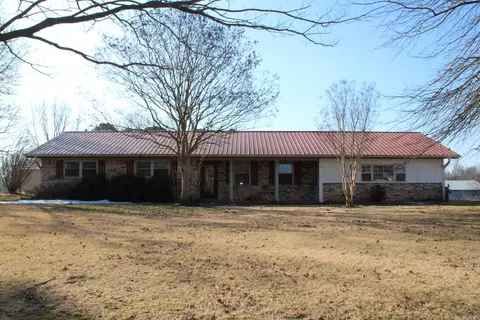 1276 E Hwy 84, Umpire, AR 71971