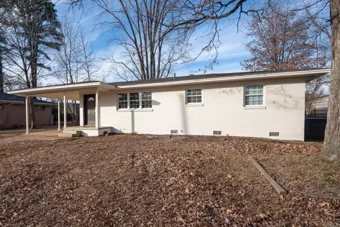 Exterior - 30 Mohawk Dr, Searcy, AR 72143 photo 3 of 5