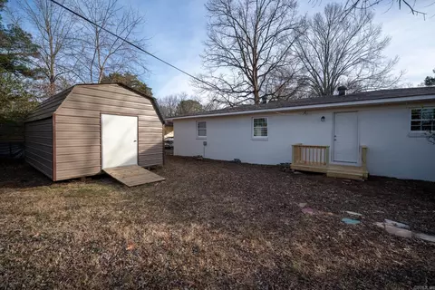 Exterior - 30 Mohawk Dr, Searcy, AR 72143 photo 5 of 5