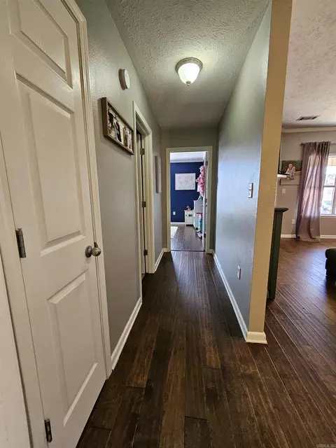 Entry Way - 19 Alfred Cv, Conway, AR 72034 photo 1 of 1