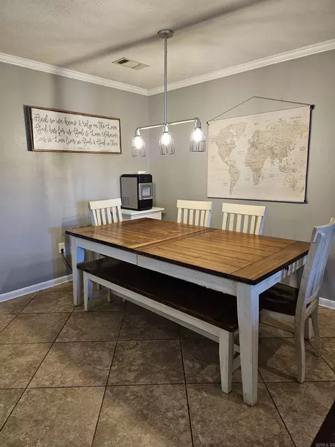 Dining - 19 Alfred Cv, Conway, AR 72034 photo 2 of 2