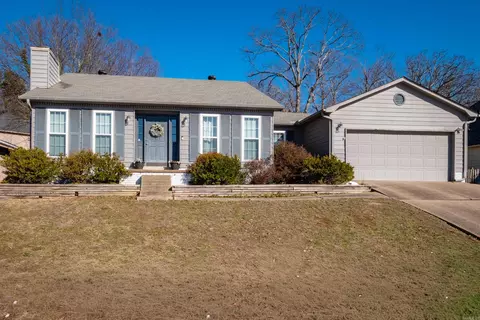 14412 Pride Valley Dr, Little Rock, AR 72211