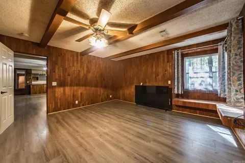 Living - 197 Jones Loop, El Paso, AR 72045 photo 3 of 5