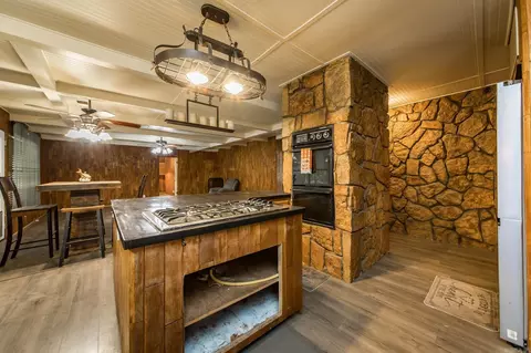 Kitchen - 197 Jones Loop, El Paso, AR 72045 photo 4 of 5
