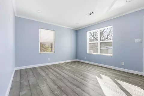 Living - 1703 Evans St, Malvern, AR 72104 photo 5 of 5