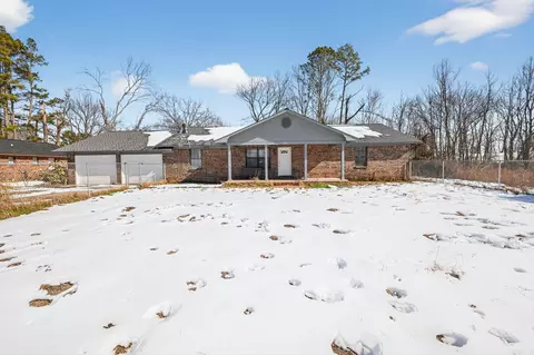 220 Davis St, Newport, AR 72112