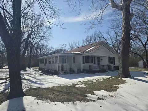 807 W Walnut St, Heber Springs, AR 72543