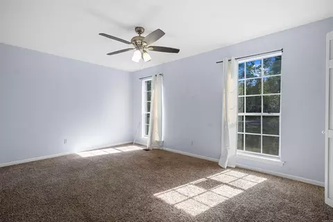 Bedroom - 1638 Circle Dr, Malvern, AR 72104 photo 5 of 5