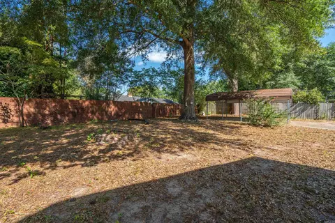 Exterior - 1638 Circle Dr, Malvern, AR 72104 photo 5 of 6