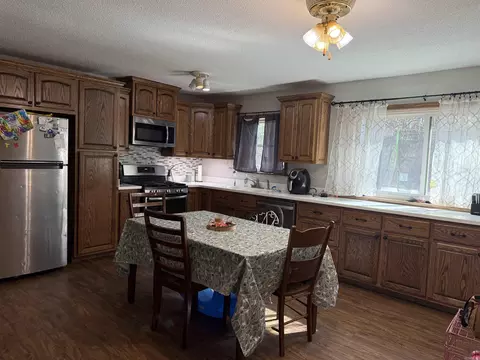 Kitchen - 5110 Faucett Rd, Pine Bluff, AR 71603 photo 2 of 3