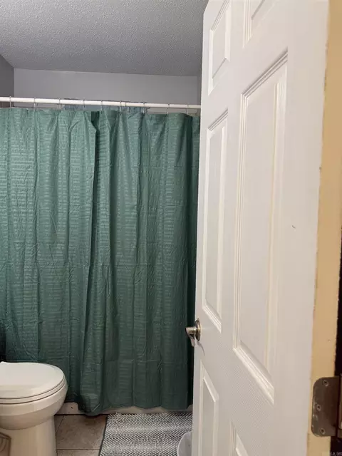 Bath - 5110 Faucett Rd, Pine Bluff, AR 71603 photo 1 of 3