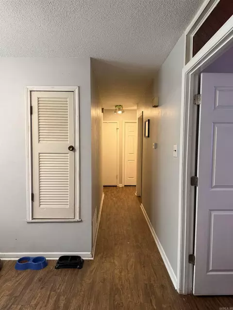 Entry Way - 5110 Faucett Rd, Pine Bluff, AR 71603 photo 1 of 4