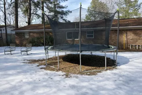Exterior - 5110 Faucett Rd, Pine Bluff, AR 71603 photo 2 of 2