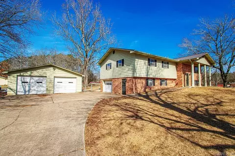 Exterior - 108 E 5th Ave, Leola, AR 72084 photo 6 of 14