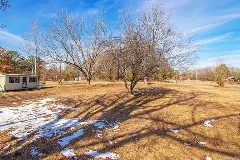 Exterior - 108 E 5th Ave, Leola, AR 72084 photo 11 of 14