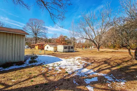Exterior - 108 E 5th Ave, Leola, AR 72084 photo 12 of 14