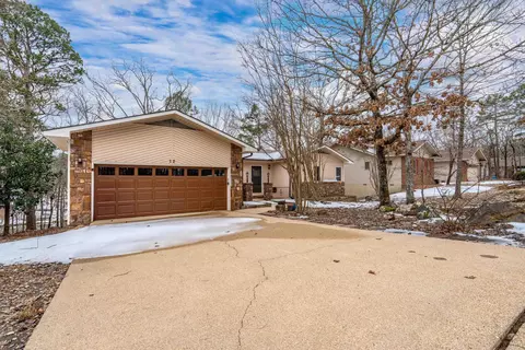 12 Alava Ln, Hot Springs Village, AR 71909