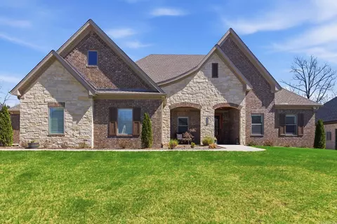14510 Stonebrook Ln, Maumelle, AR 72113
