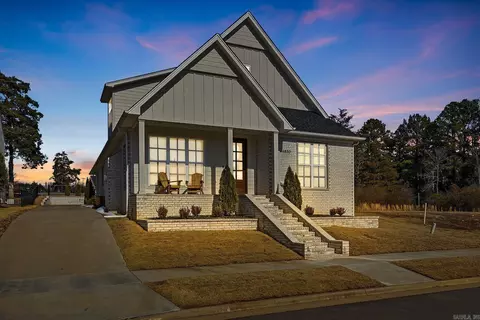 Exterior - 4830 Edgewood Park Dr, Conway, AR 72034 photo 2 of 7