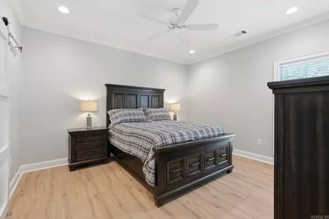 Bedroom - 4830 Edgewood Park Dr, Conway, AR 72034 photo 3 of 5