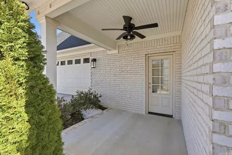 Exterior - 4830 Edgewood Park Dr, Conway, AR 72034 photo 4 of 7