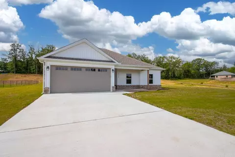 Exterior - 1176 Duke Dr, Bauxite, AR 72011 photo 3 of 9